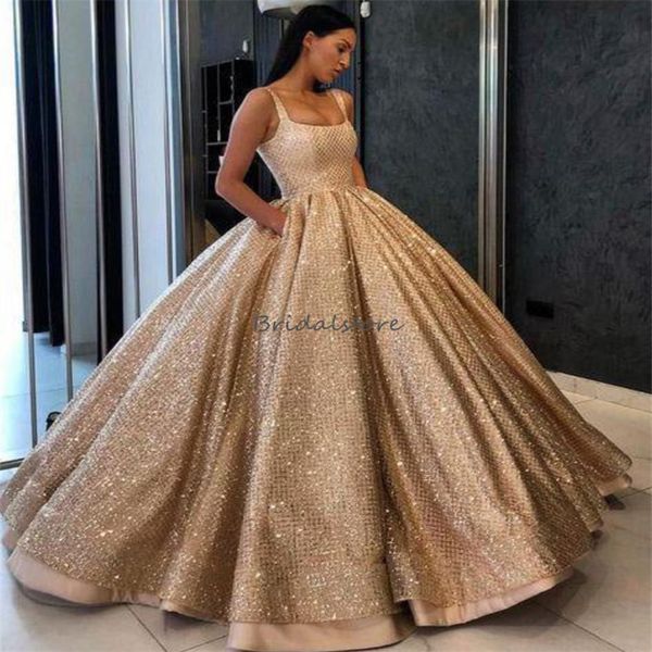 Sparkly Champagne Paillettes Quinceanera Robes 2024 Réservoir Bretelles Robe De Bal Seize Anniversaire Puffy Robes De Fête Bling Robe De Bal Robe De Xv 15 Anos Occasion Spéciale