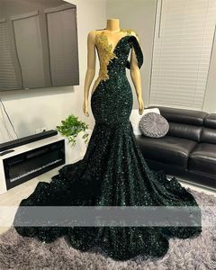 Sparkly Diamonds Green Prom Dress 2024 Gouden kristallen kralen Rhinestone Pailletten Verjaardagsfeestje Jurk Robe