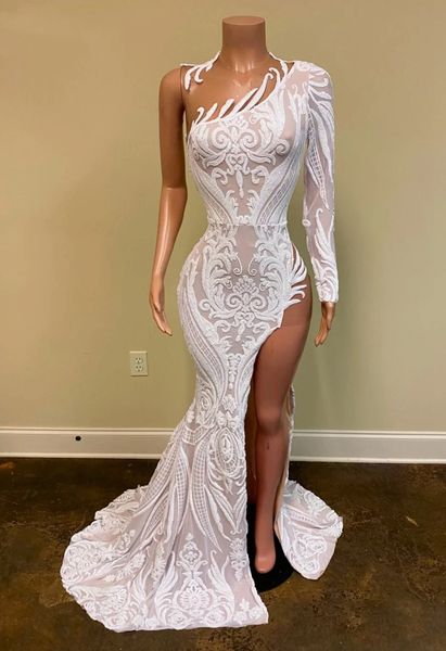 Vestidos de Noche elegantes brillantes 2021 sirena Sexy solo manga larga blanco lentejuelas negro africano chica alta hendidura vestido de graduación