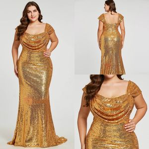 Sparkly Gold Sequined Plus Size Sirena Vestidos de dama de honor Sweep Train Maid of Honor Gowns Square Neck Party Vestidos de noche