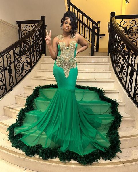 Robe de soirée de cérémonie de bal de forme sirène verte scintillante pour fille noire, robe de luxe en plumes de cristal transparente, robe d'anniversaire, 2024