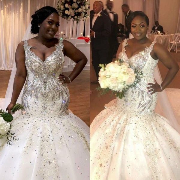 Sirène scintillante grande taille robes de mariée 2022 luxe perlé cristal col en v africain nigérian chapelle Train trompette robe de mariée