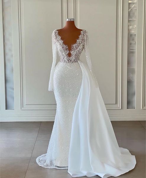 Sirena brillante Vestidos de novia Perlas Rebordear gillter Cuello en V transparente Manga larga Granos cola de pez Vestidos de novia Robe De Soiree