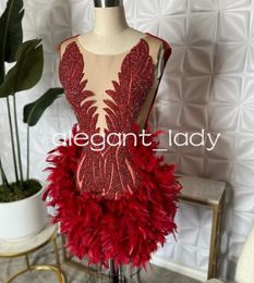 Robe de bal courte rouge scintillante pour fille noire, robe de luxe en diamant et plumes de cristal, robe de Cocktail d'anniversaire