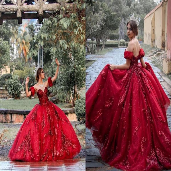 Sparkly Sequined Lave Manches Amovibles 2022 Quinceanera Robes De Bal Robe De Bal Tulle Hors Épaule Bordeaux Rouge Foncé Doux 15 Eve201C