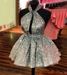 Sparkly Silver Lades Cocktail Homecoming -jurken Halter Sexy Backless Short Prom Hollow Front Formal Party5998507