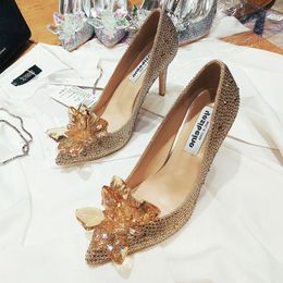 Glitter Naaldhak Kristallen Trouwschoenen Voor Bruid Kralen Luxe Designer Hakken Assepoester Pumps Puntige Neus Strass Bruids291P