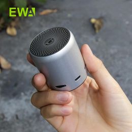 Altavoces Ewa Mini Altavoz Bluetooth Estéreo inalámbrico verdadero Tws Mejorar el radiador de graves Bluetooth 5.0 A107 Altavoces portátiles con cubierta de metal