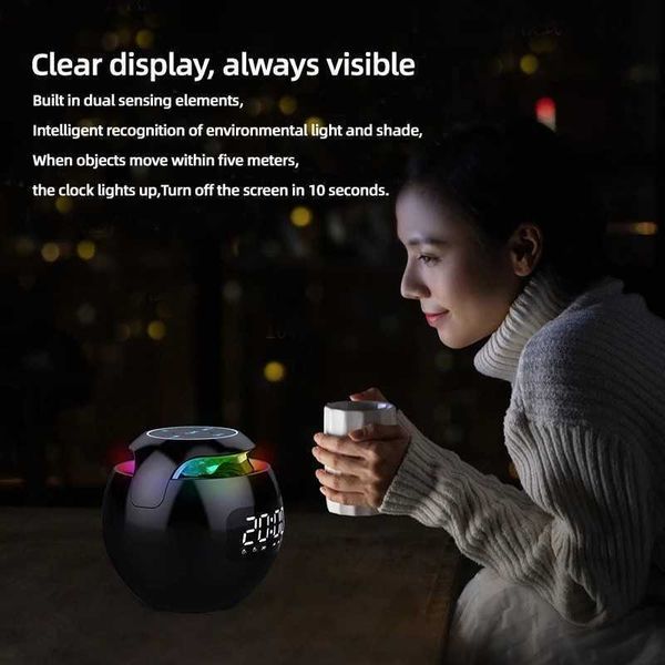 Haut-parleurs G90 nouvelle horloge colorée Mini Portable ménage balle carte serrure et charge pulvérisation Bluetooth haut-parleur R230227 L230822