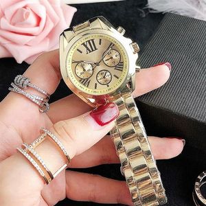 Special Brand Top Quality Women Fashion Casual Watch Big Dial Gold Man Wrist Wrists Luxury Amants Lady Male Couple Clock Class247p