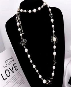 Conception spéciale fleur pull chaîne collier classique lettre perle perlée longs colliers cadeau pour l'amour petite amie26377222116528