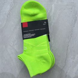 Special Design Sport Ankle Socks for Men Breathable Basketball Running Terry Sock High Quality
