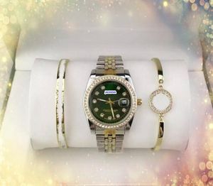 Speciale geschenken Men Designer Watch Day Date Time Quartz Batterijbeweging Kalender Roestvrijstalen bandklok Goede mooie horloges met drie stukken accessoires