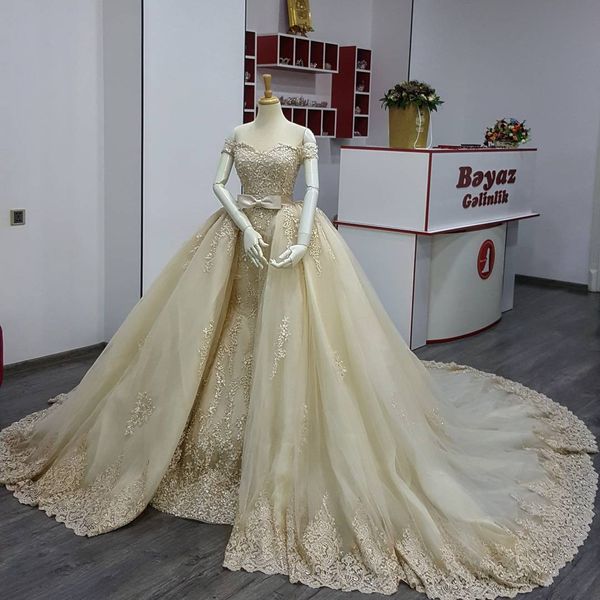 Robes de mariée sirène spéciales avec sur-jupe épaule ceinture bas pleine dentelle appliques robe de mariée charmante robes de mariée en tulle