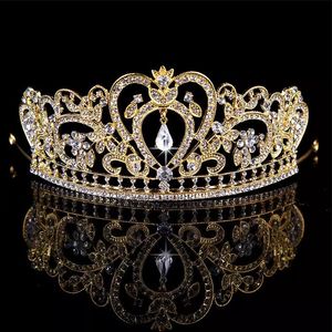 Bling Gold Silver Crystals Coronas de boda 2019 Joyas de diamantes de novia Diadema de diamantes de imitación Accesorios de corona para el cabello Fiesta Prom Tiara Barato