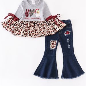 Occasions spéciales Girlymax 3 Color Christmas Tree Santa Baby Girls Leopard Plaid Flare Top Ruffle Denim Jeans Bellbottoms Pantals Set Kids Vêtements 220830