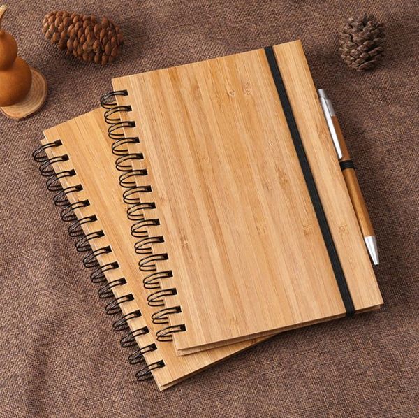 Cuaderno espiral Cubierta de bambú de madera con bolígrafo Cuadernos ambientales para estudiantes Útiles escolares al por mayor SN4666