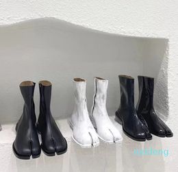 Split Toe Laarzen Vrouwen Echt Leer Ninja Tabi Laarzen Voor Vrouwen Mode Winter Schoenen Vrouwen AnkleCow Lederen Botas Mujer