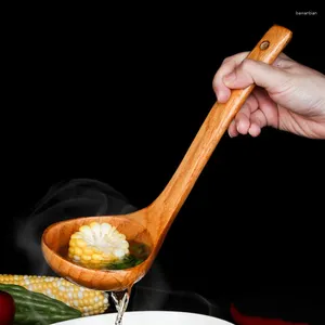 Cuillères 1pc cuillère à soupe en bois antiadhésive de grande capacité cuisine utiliser un pour manipuler la cuisson à haute température pratique et durable