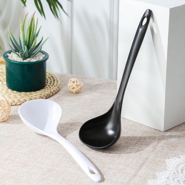 Cuillères 2PCS PP Cuillère À Soupe À Long Manche En Plastique Bouillie Scoop Vaisselle Accessoires De Cuisine Louche Pot Cuisine Ustensiles Ménagers