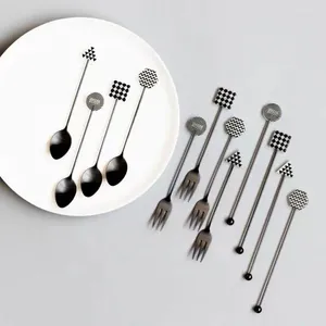 Cuillères 4pcs / Set en acier inoxydable Signing Spoon or Fork Coffee Cake Dessert Tea Ice Cream Creative Creative Forks Kitchen Tools