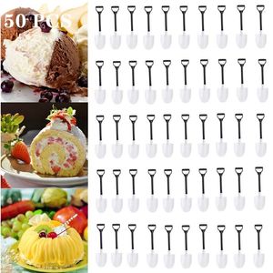 Lepels 50 stcs Wegwerp lepel Creatieve schopvorm Mini Ice Cream Grade Plastic Dessert Cake Shop Party servies