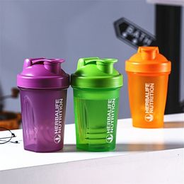 Sport Shaker Bottle 400 ml wei eiwit poeder mengen fitness gym buiten draagbare plastic drankje 220809