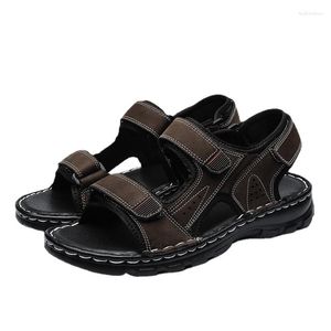 Sport Sandalen 9662 39 Voor schoenen 2024 Houten slip sandaal Gladiator Sneaker leer op sportmassage Sandles Summer Mens Male S