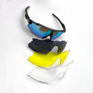 Lunettes de soleil sport Cycling Men Men Fashion Polaris TR90 Sunglasses Femmes Extérieur Lunes Running 4 PC LENS LES LOBS DE SAUVE