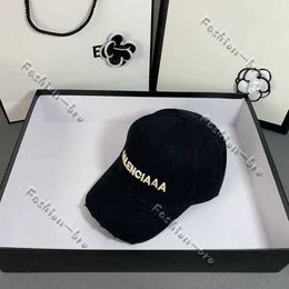 Sport Balen Ciaga Designer Baseball Caps Frauen Mode Loch Casquette Outdoor Sonnenschirm Wärme Brief Stickerei 3d Herren Kappe Hut Hüte für Männer QXZJ