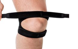 Sport gecomprimeerde knieondersteuningsriem Silicone Gevotte luchtstroom Patellaire band Volwassen basketbal kniebeschermer Twee richtingen AANPASSA2400837