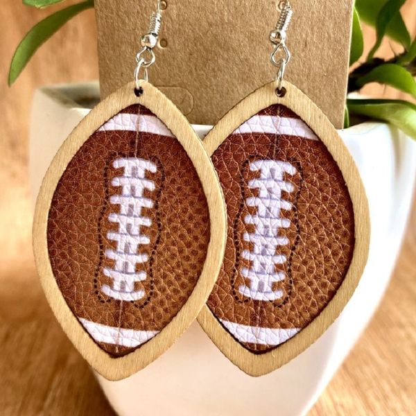 Fan de sport forme de boule en bois PU cuir boucles d'oreilles pendantes basket-ball Football américain pendentif boucles d'oreilles pour femmes filles en gros