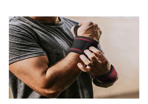 Sports Fitness Bandage Braces supporte le pavé de poignet