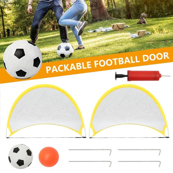 Gants de sport 2 pièces buts de football pliables Playmaker ensemble de buts portables pour les jeux de ramassage d'entraînement Pop Up en forme de dôme avec balle 231204