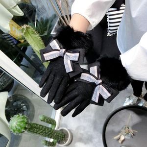 Gants de sport en fourrure de cachemire pour femmes, nœud buccal avec lettres, mode coréenne, écran tactile chaud d'hiver, A402