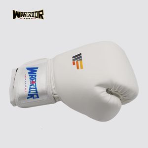 Gants de sport prix d'usine entraînement de boxe PU Muay Thai Guantes De Boxeo combat gratuit MMA Sanda équipement 8 oz 10 oz 12 oz 14 oz 16 oz 231115