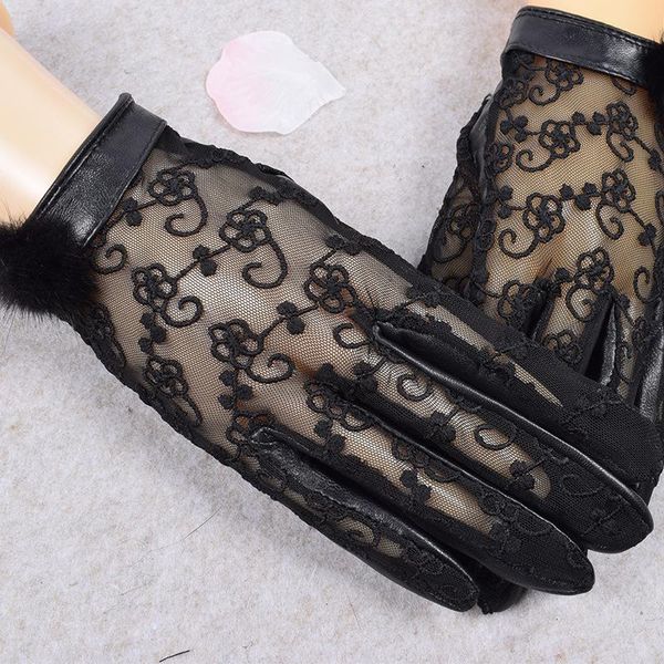 Gants de sport en cuir pour femmes avec velours et dentelle coréenne épaisse écran tactile en peau de mouton chaud conduite à froid