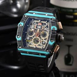 Sport Herrenuhr Luxus Mode Voll funktionsfähige Quarzuhren Männer Einzigartiges Design Wasserdichte Banduhr Armbanduhr a2