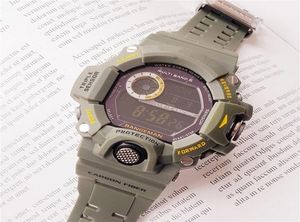 Sports Men039s Quartz LED numérique étanche Watch Solar World Time High Quality3296228