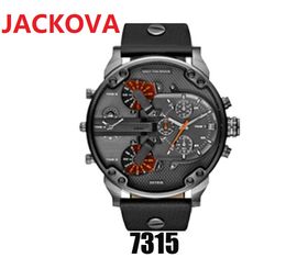 Relojes deportivos militares para hombre 50 mm Dial grande Cuero dorado Reloj de moda de acero inoxidable Hombres Zafiro de lujo Regalo de lujo ropa de hombre w332w