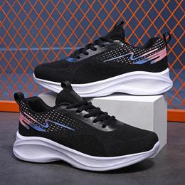 Chaussures de course de sport pour femmes noir hauteur augmentant femme espadrilles décontractées mode antidérapant Tenis Feminino Zapatos Mujer 240124