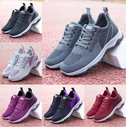 Chaussures de sport pour couples masculins et féminins, chaussures de course à la mode et polyvalentes, en maille respirante, décontractées, de randonnée, 221