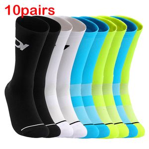 Chaussettes de sport 10 paires de chaussettes de cyclisme chaussettes de compression de haute qualité hommes et femmes chaussettes de football basket-ball Outdoor Running Professional 230719