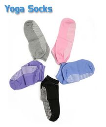 Chaussettes de sport 1 paire femmes hommes 039s coton antidérapant Yoga avec poignées respirant anti-dérapant sol pour Pilates gymnase Fitness Barre9181707