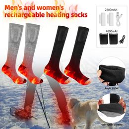 Chaussettes de sport 4000mAh chaussettes chauffantes électriques bottes pieds plus chauds batterie rechargeable DC chaussette chaude 3 niveaux de chaleur pour le ski d'hiver 231213