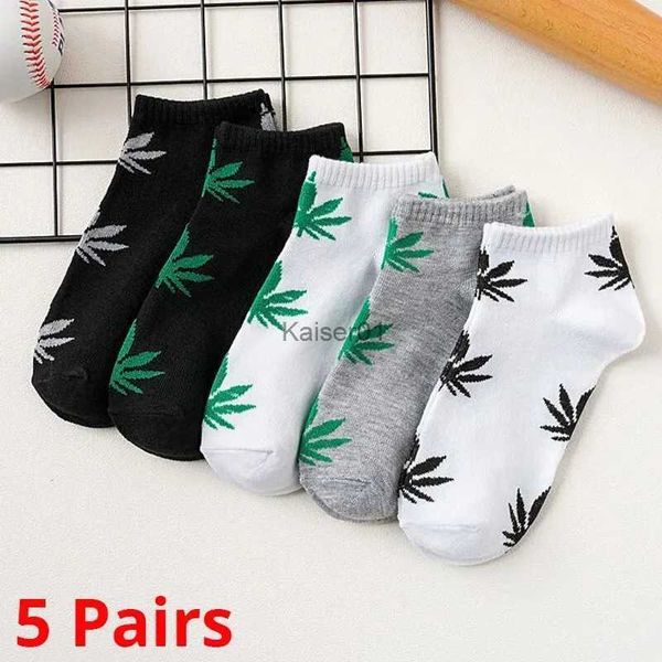 Chaussettes de sport 5 paires feuille d'érable hommes chaussettes courtes Version tendance rue Hip Hop Skateboard Ins bas haut sport bateau chaussettes