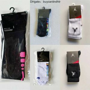 Chaussettes de sport AJ Serviette Mens Basketball Bottom High Flyers Football en gros 2024 GTZ2