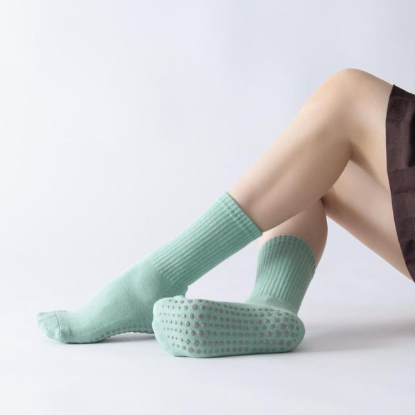 Chaussettes de sport automne et hiver Long Tube Yoga Pilates tout compris femmes épaissi bout rond mi-mollet