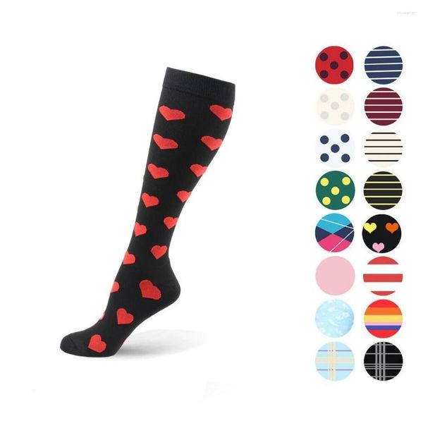 Chaussettes de sport Conception de compression pour la course Vol Randonnée Basket-ball Football Œdème Diabétique Varices Voyage Hommes