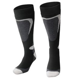 Chaussettes de sport COPOZZ chaussettes de Ski coton épais sport Snowboard cyclisme Ski football chaussettes hommes femmes Absorption d'humidité haute élastique chaussettes 230904